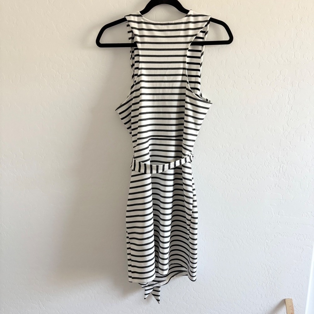Jack by BB Dakota Striped Dress Sleeveless Wrap Casual Black‎ White L - Picture 3 of 7